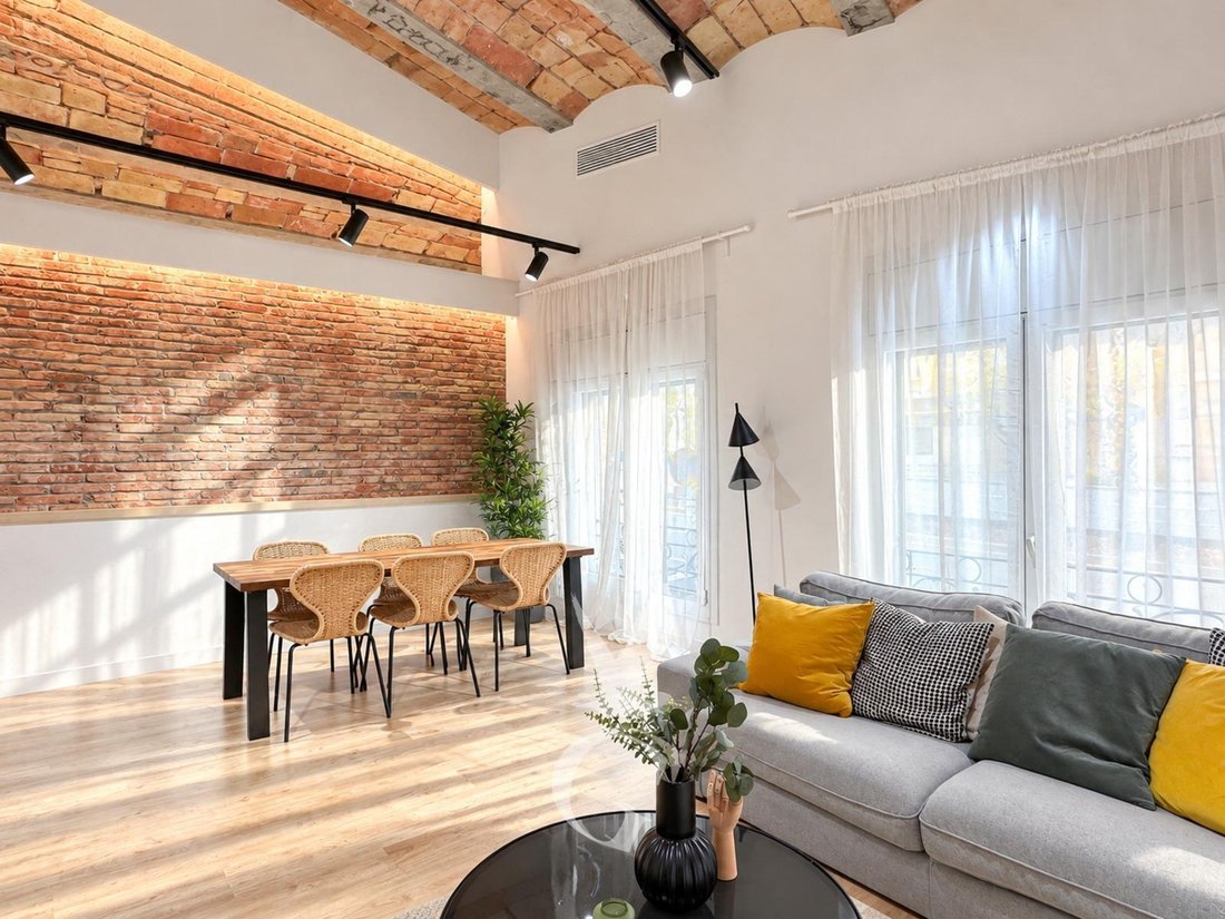 Apartment in Ciutat Vella, Barcelona, Spain 5 - 18313124