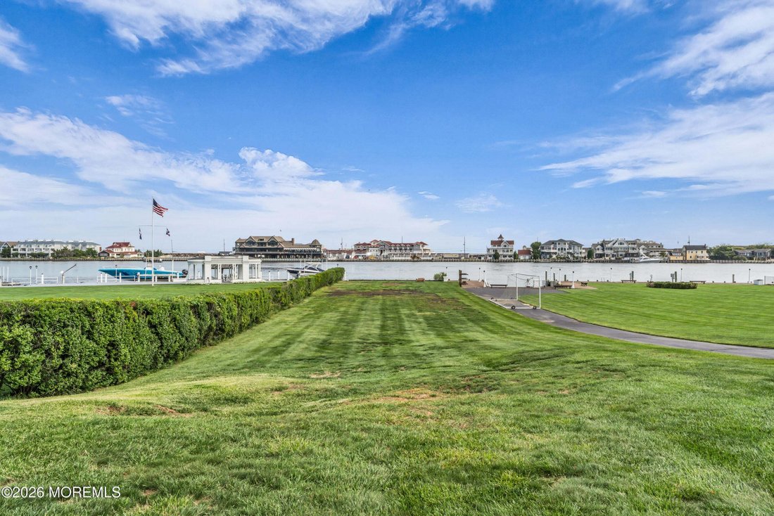 House in Rumson, New Jersey, United States 1 - 18924903