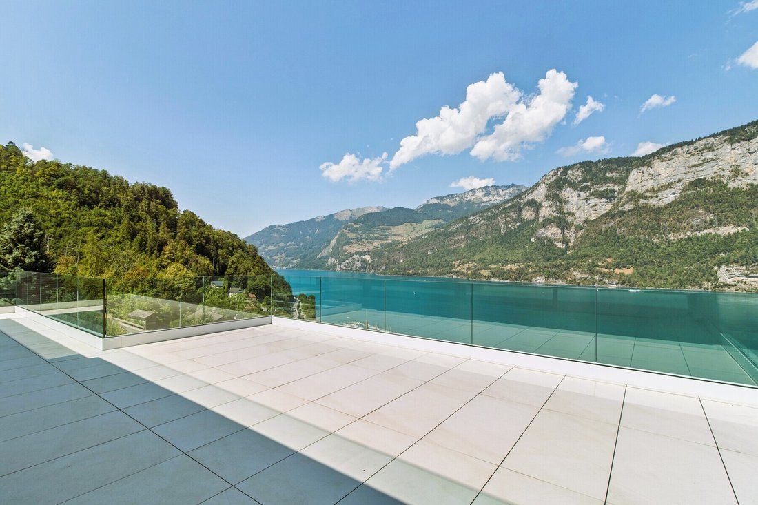 Appartamento a Glarus Nord, Cantone di Glarona, Svizzera 2 - 18069847