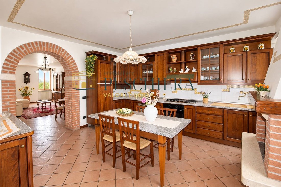 Villa in Sona, Veneto, Italy 5 - 18927905