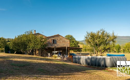 Country House in Pieve Santo Stefano, Tuscany, Italy 1