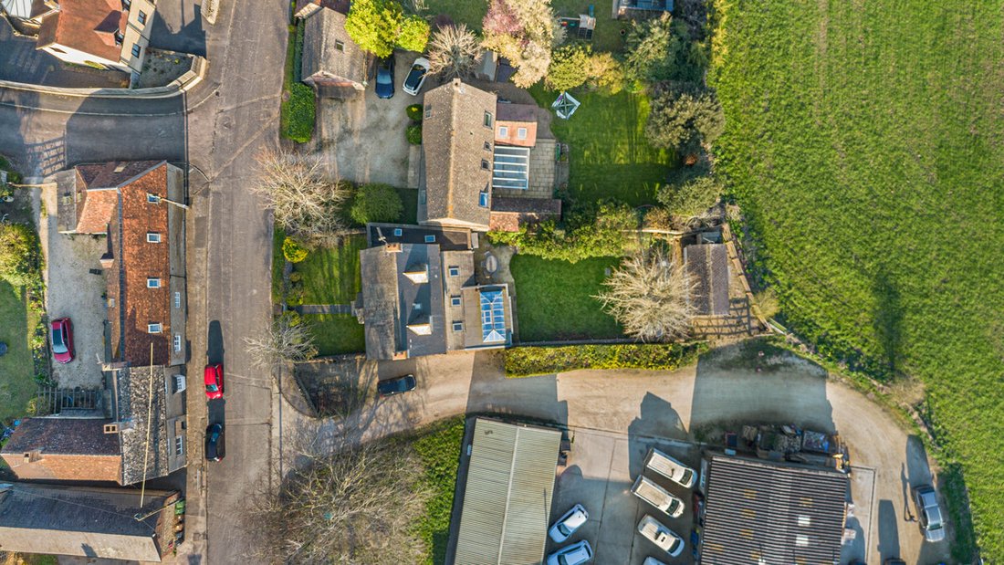 House in Fyfield, England 1 - 18925440