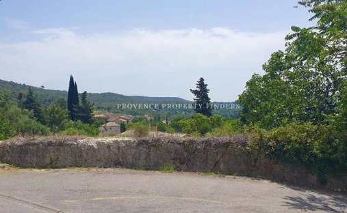 Townhouse in Villecroze, Provence-Alpes-Côte d'Azur, France 1