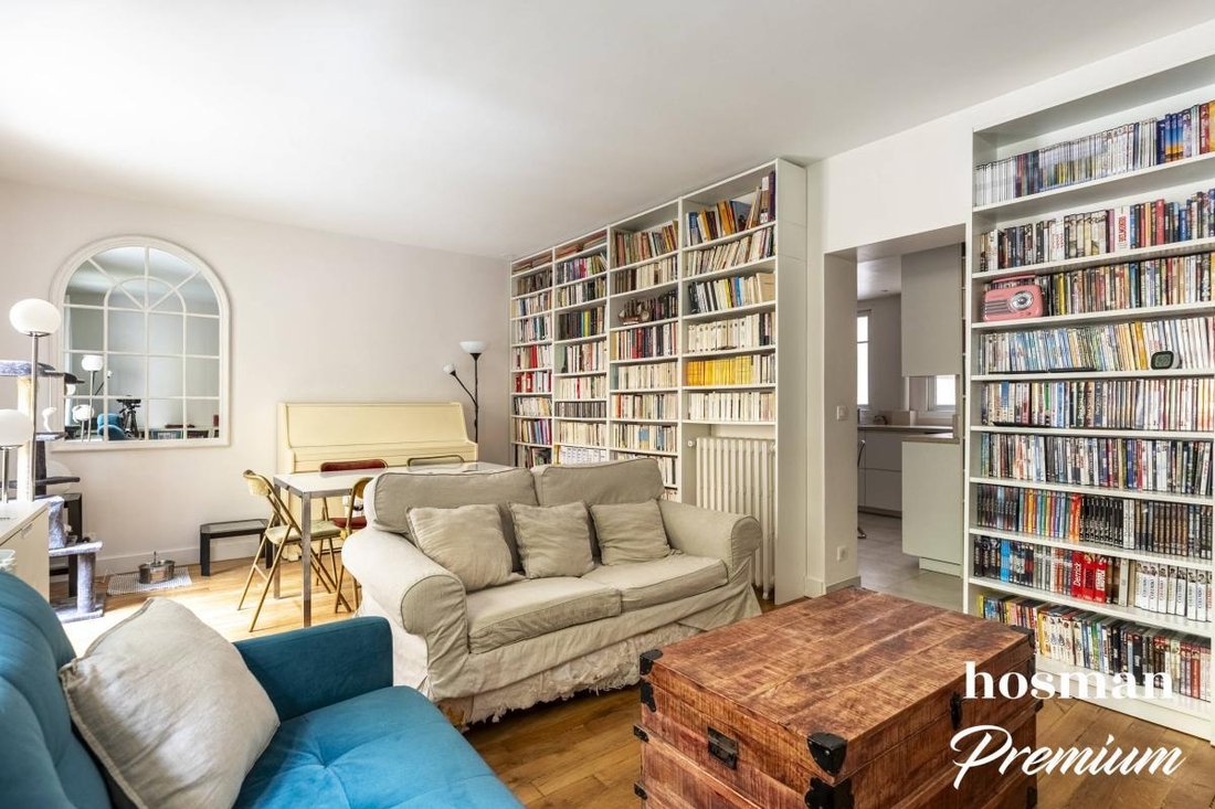 Apartment in Gros Caillou, Paris 7e Arrondissement, Paris 2 - 18927004