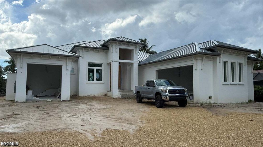 House in Fort Myers, Florida, United States 2 - 17101530