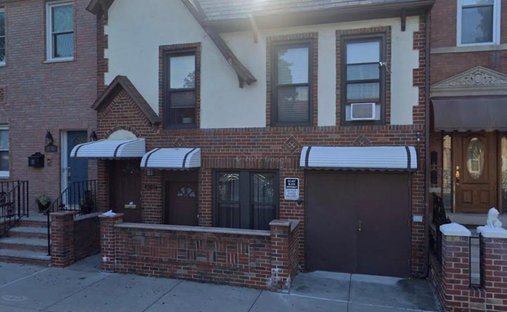House in New York, New York, United States 1