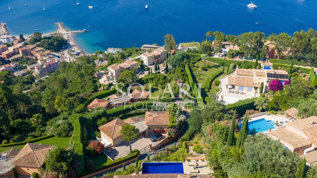 Villa in Théoule-sur-Mer, Provence-Alpes-Côte d'Azur, France 3 - 18916201
