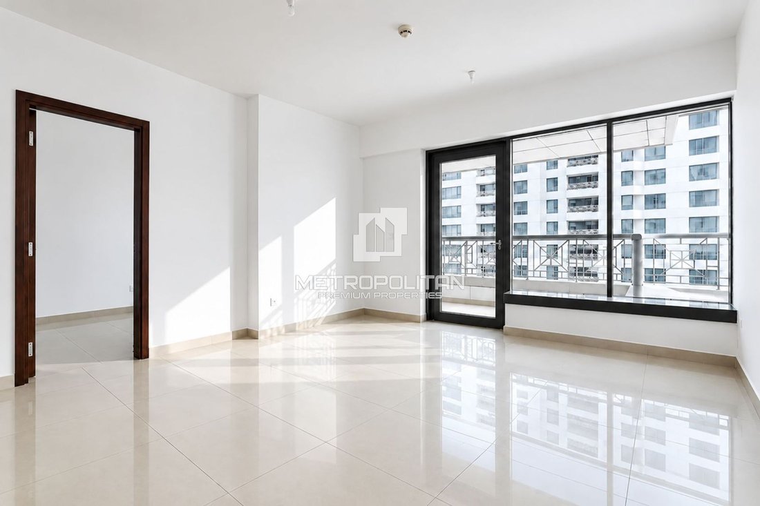 Apartment in Burj Khalifa Lake, Downtown Dubai, Dubai 3 - 18924178