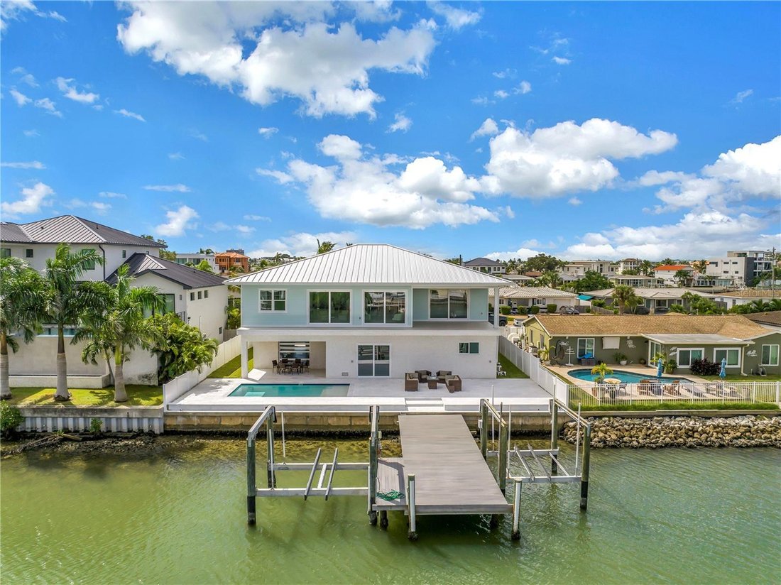 House in St. Petersburg, Florida, United States 2 - 18925810