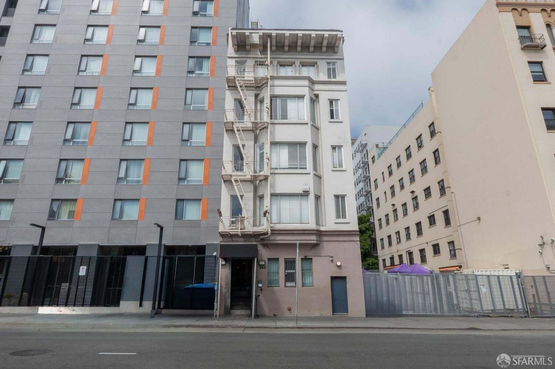 San Francisco, California, United States 1 - 18925099