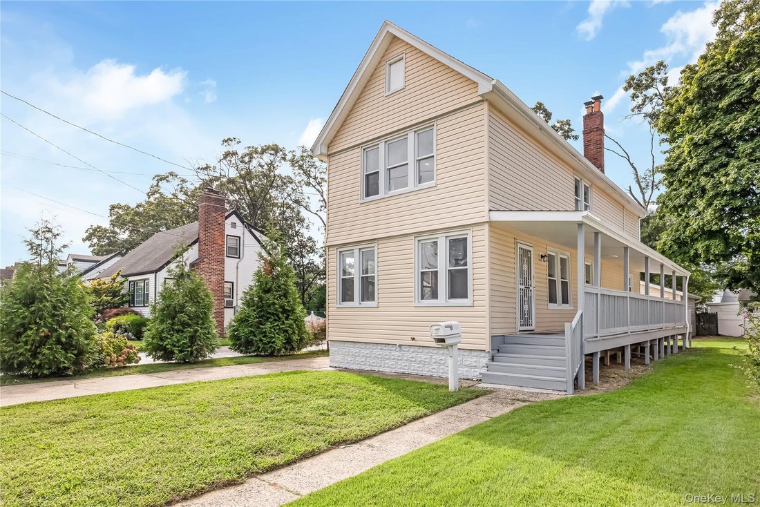House in Hempstead, New York, United States 3 - 18924737