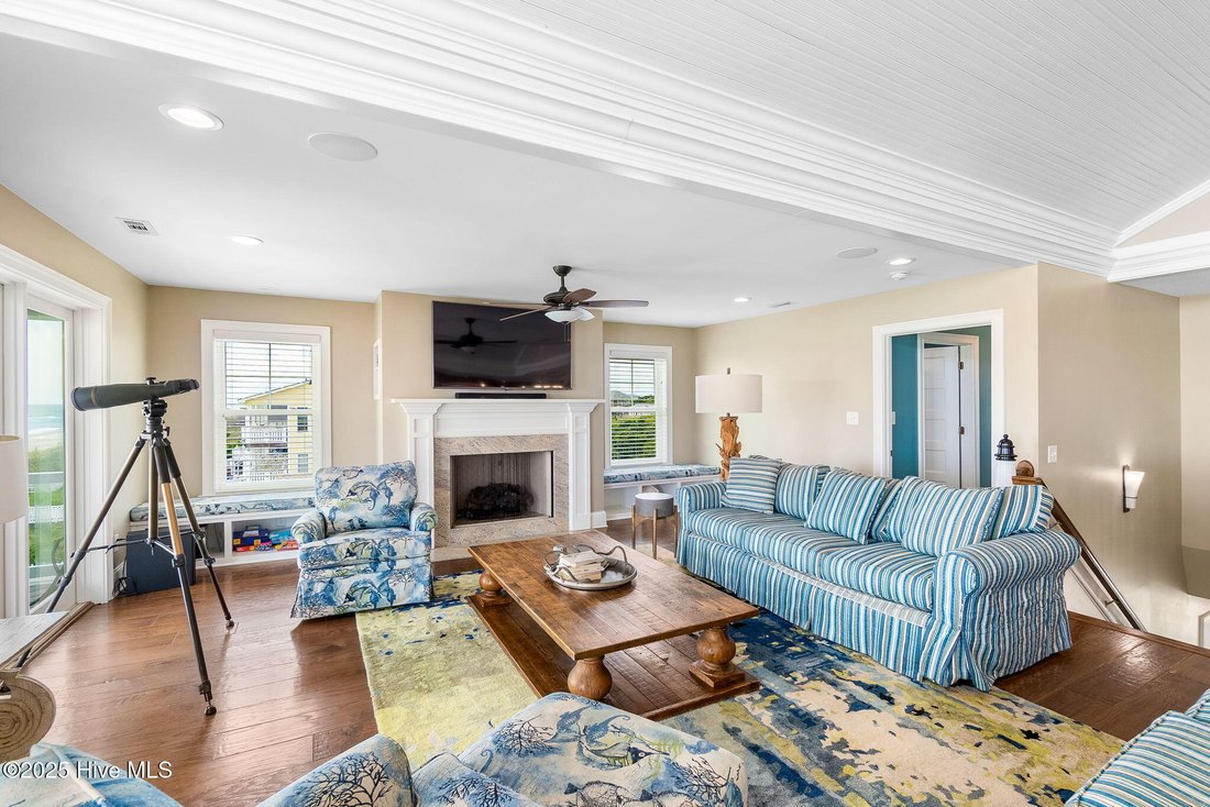House in Emerald Isle, North Carolina, United States 5 - 18927869
