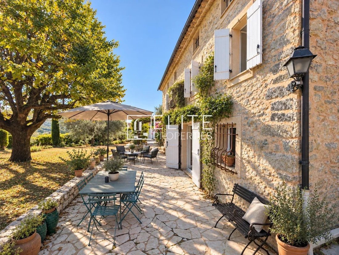 Haus in Grasse, Provence-Alpes-Côte d'Azur, Frankreich 1 - 18923697