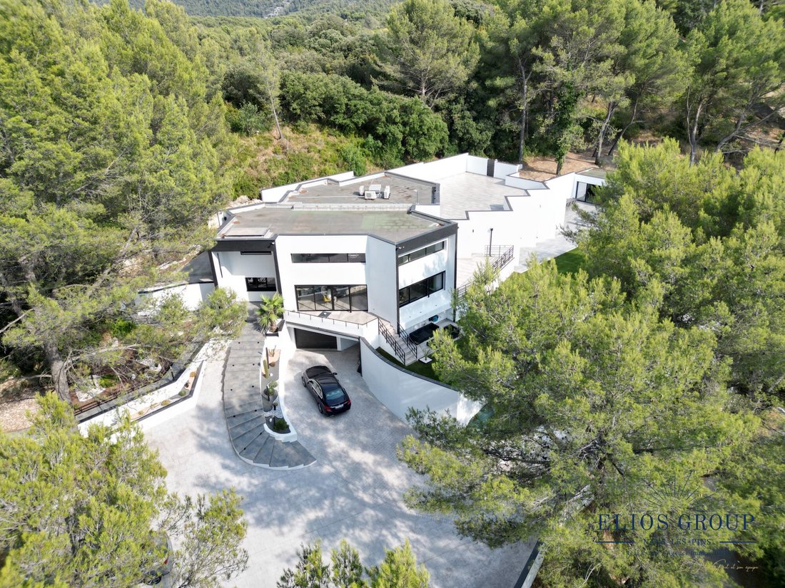 House in Pin Vert, Aubagne, France 1 - 18544796