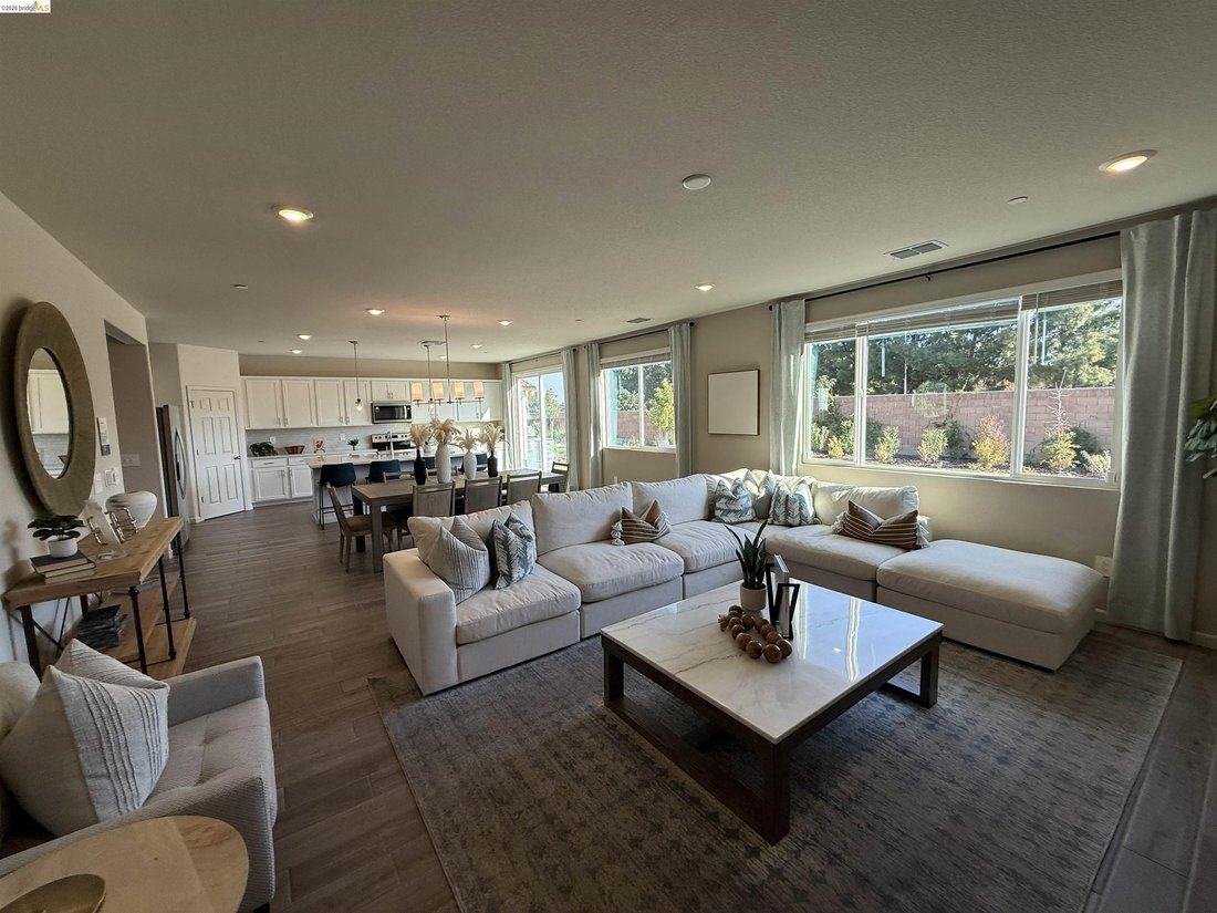 House in Oakley, California, United States 5 - 18927945