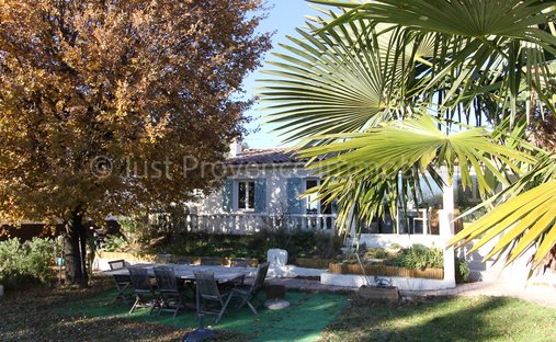 Casa a Mazan, Provenza-Alpi-Costa Azzurra, Francia 1