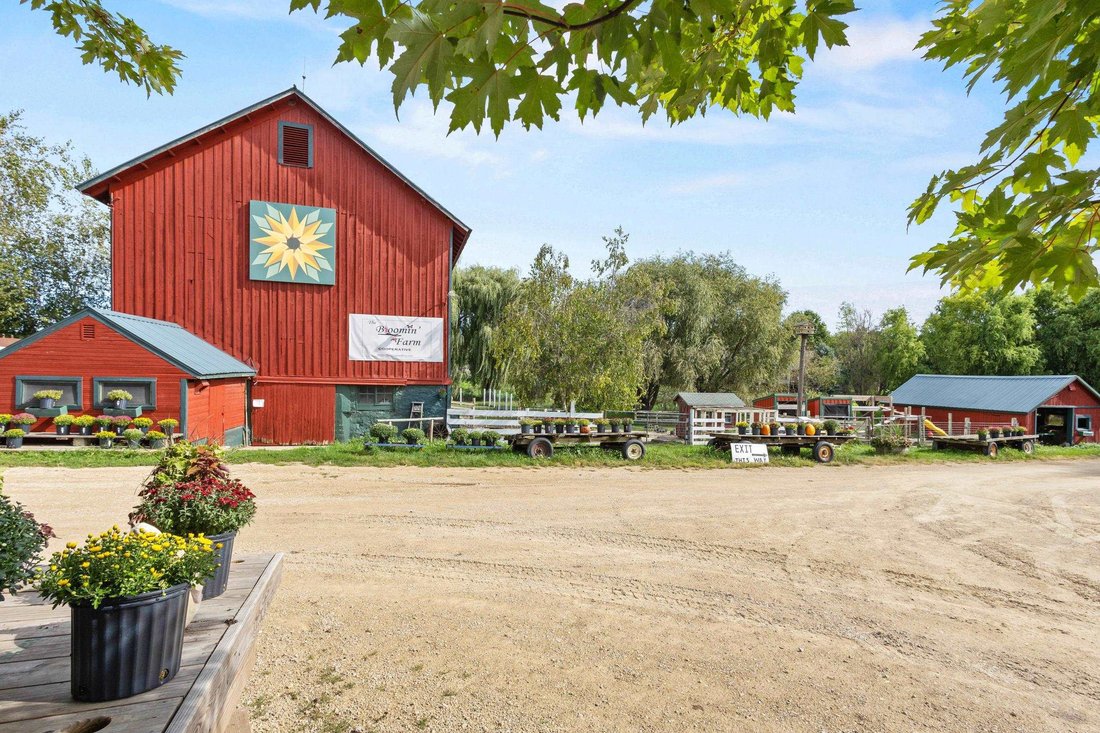 Farm Ranch in Sun Prairie, Wisconsin, United States 5 - 18925288