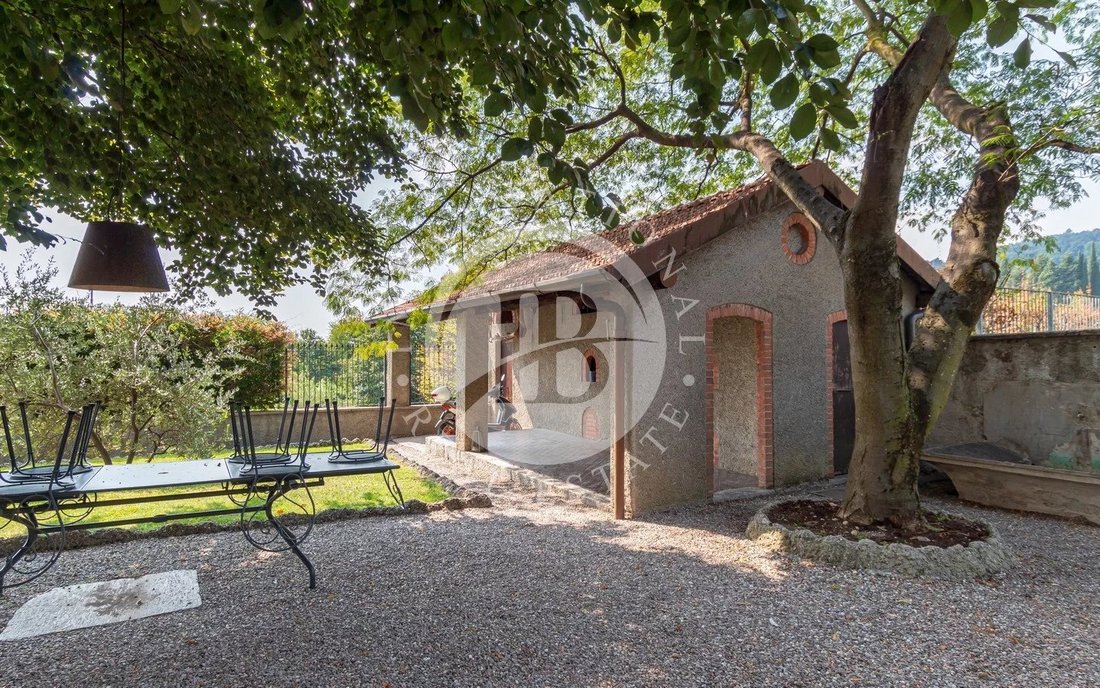 Villa in Centro-Lago Occidentale, Como, Lombardy 4 - 18923953