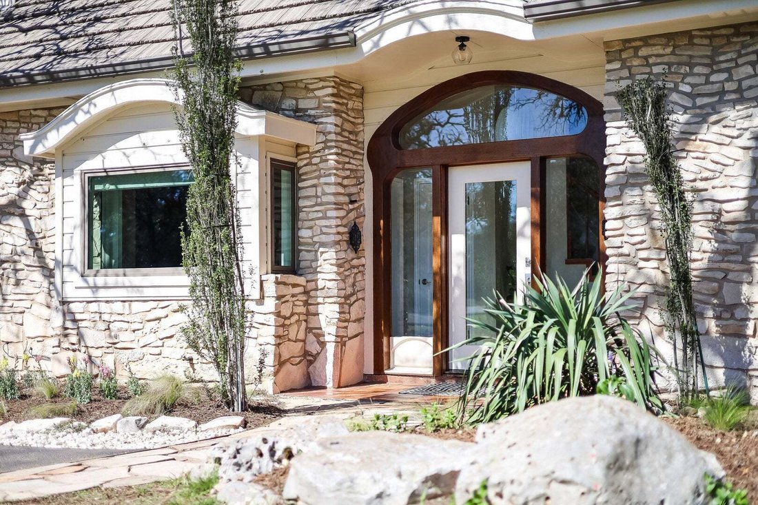 House in Austin, Texas, United States 5 - 18926360