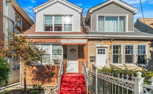 House in New York, New York, United States 1