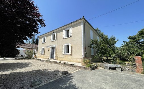 House in Seissan, Occitania, France 1