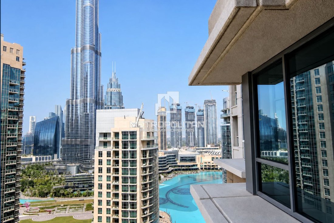 Apartment in Burj Khalifa Lake, Downtown Dubai, Dubai 2 - 18924178