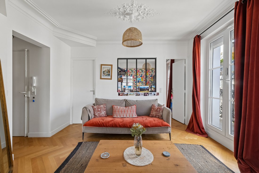 Appartamento a Batignolles-Cardinet, Paris 17e Arrondissement, Parigi 4 - 18924042