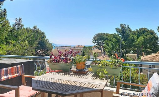 Apartment in La Ciotat, Provence-Alpes-Côte d'Azur, France 1