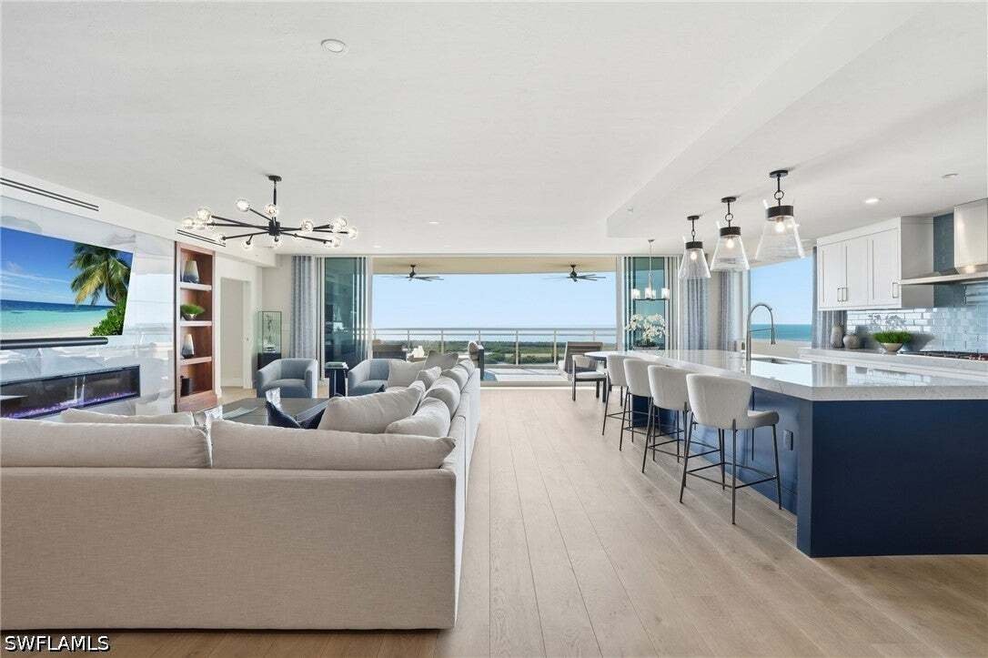 Condo in Bonita Springs, Florida, United States 1 - 18925128