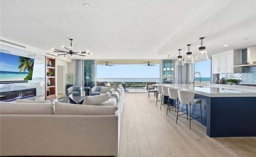 Condo in Bonita Springs, Florida, United States 1