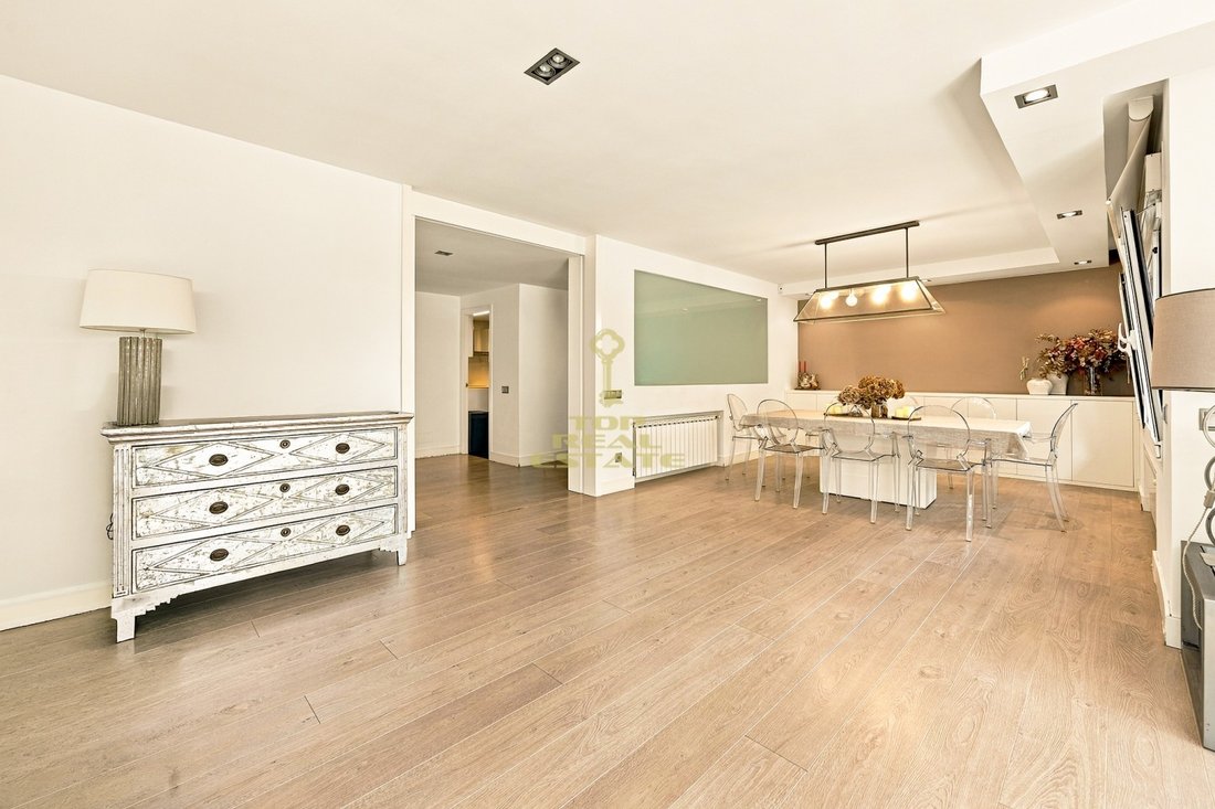 Wohnung in El Encinar de los Reyes, Alcobendas, Autonome Gemeinschaft Madrid 5 - 18926814