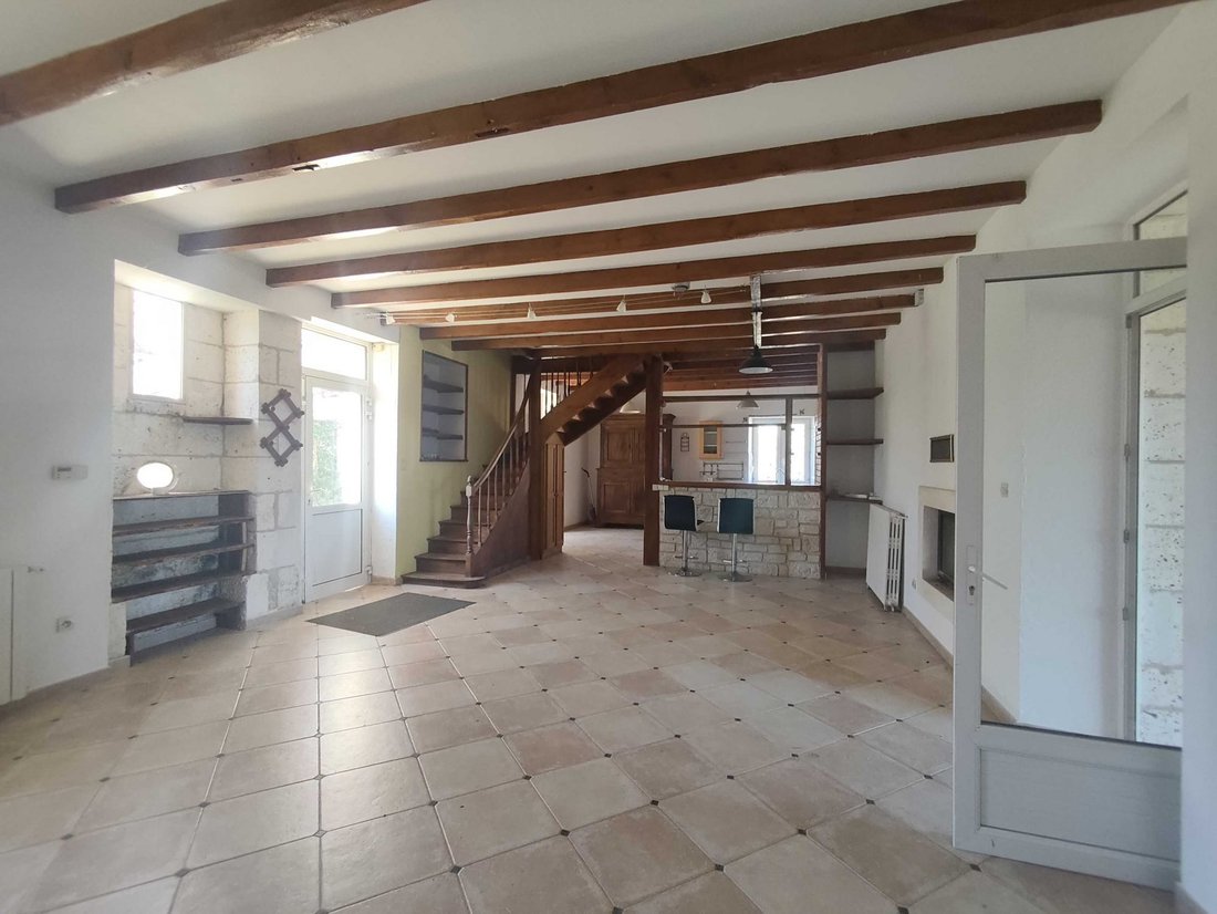House in La Rochefoucauld, La Rochefoucauld-en-Angoumois, France 3 - 17224299
