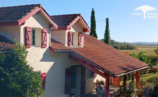 Villa in Saint-Cricq-du-Gave, Nouvelle-Aquitaine, France 1