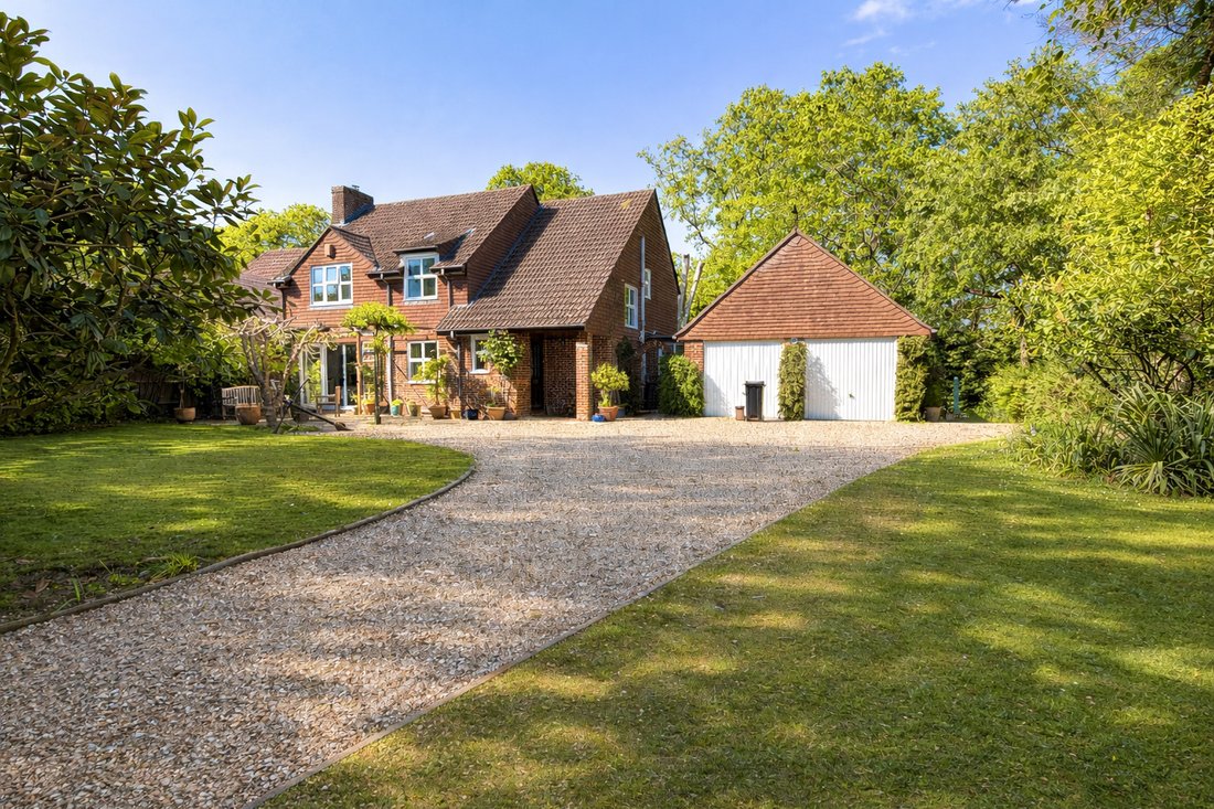 House in Lymington, England 1 - 18925721