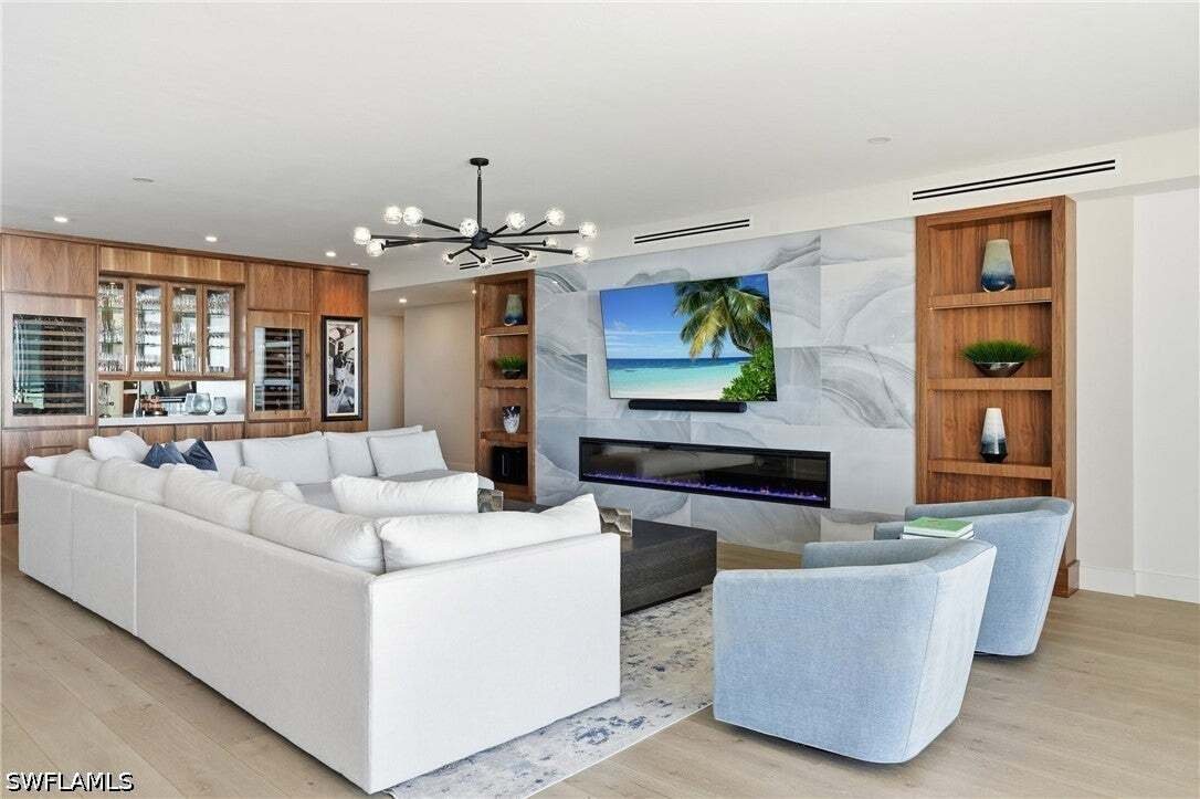 Condo in Bonita Springs, Florida, United States 2 - 18925128