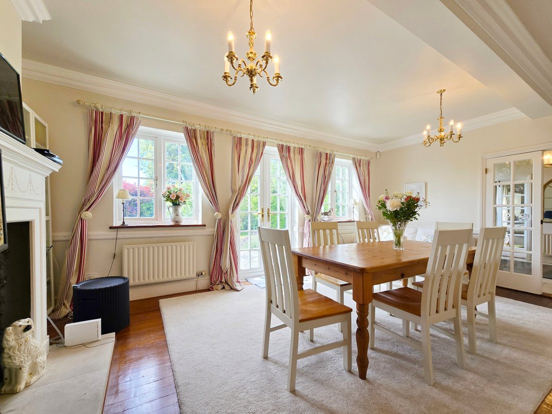House in Lymington, England 4 - 18925615