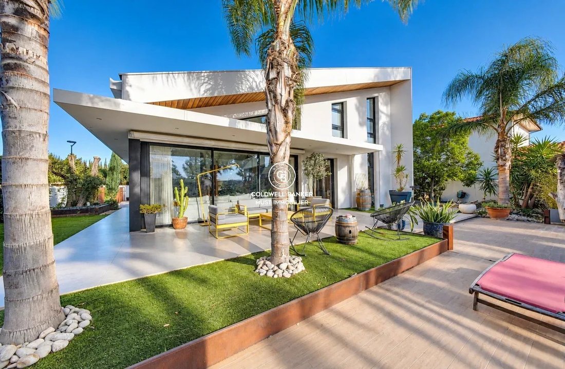 Villa in Les Platanes, Perpignan, France 4 - 17332345