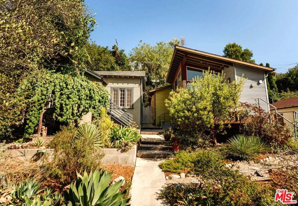 Los Angeles, California, United States 1 - 18925014