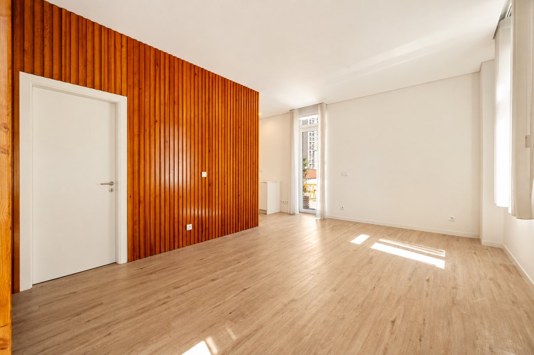 Apartment in Campolide, Lisbon, Portugal 2 - 18902803
