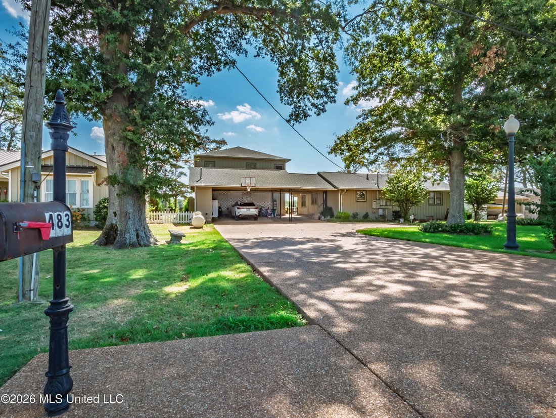 House in Dundee, Mississippi, United States 1 - 18925148