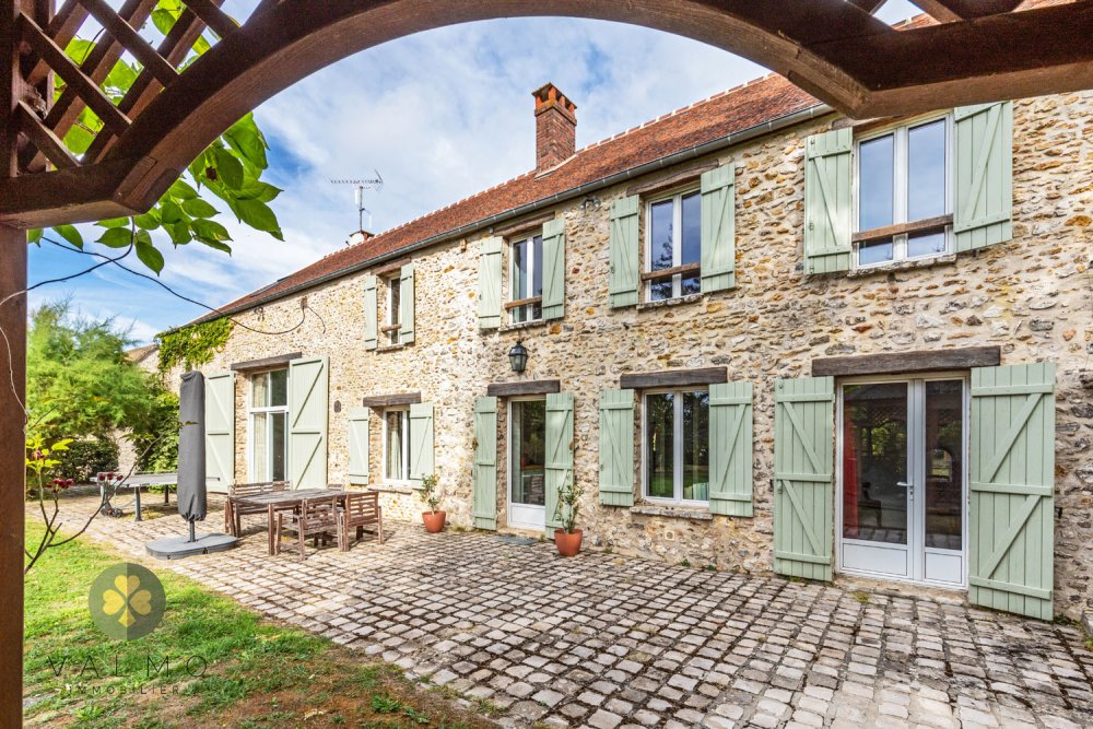House in Gambais, Ile-de-France, France 2 - 18927413