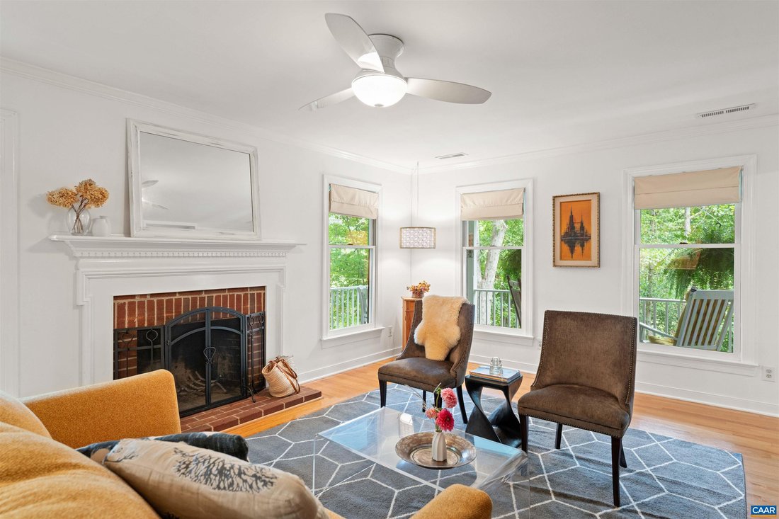 House in Charlottesville, Virginia, United States 3 - 18924846