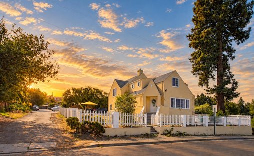 House in Hayward, California, United States 1