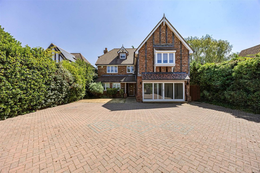 House in Maidenhead, England 1 - 18925796