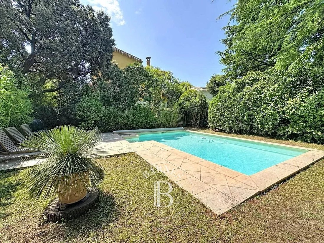 Apartment in Périer, 8e Arrondissement, Marseille 1 - 18924001