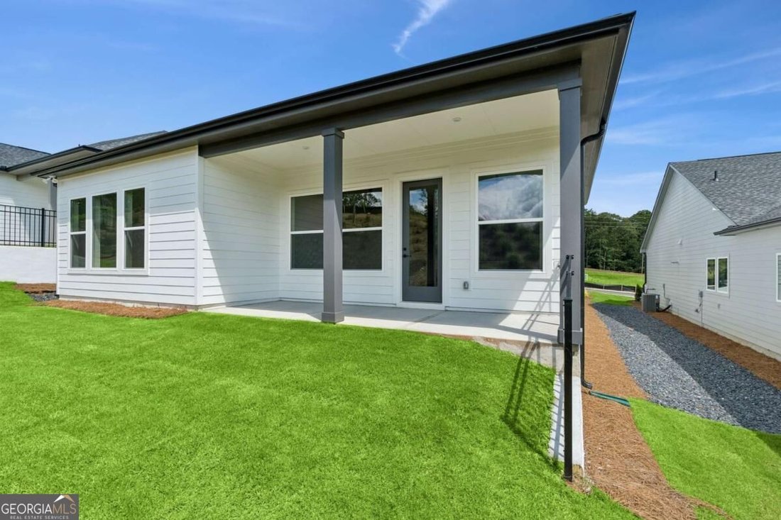 House in Gainesville, Georgia, United States 2 - 18925620