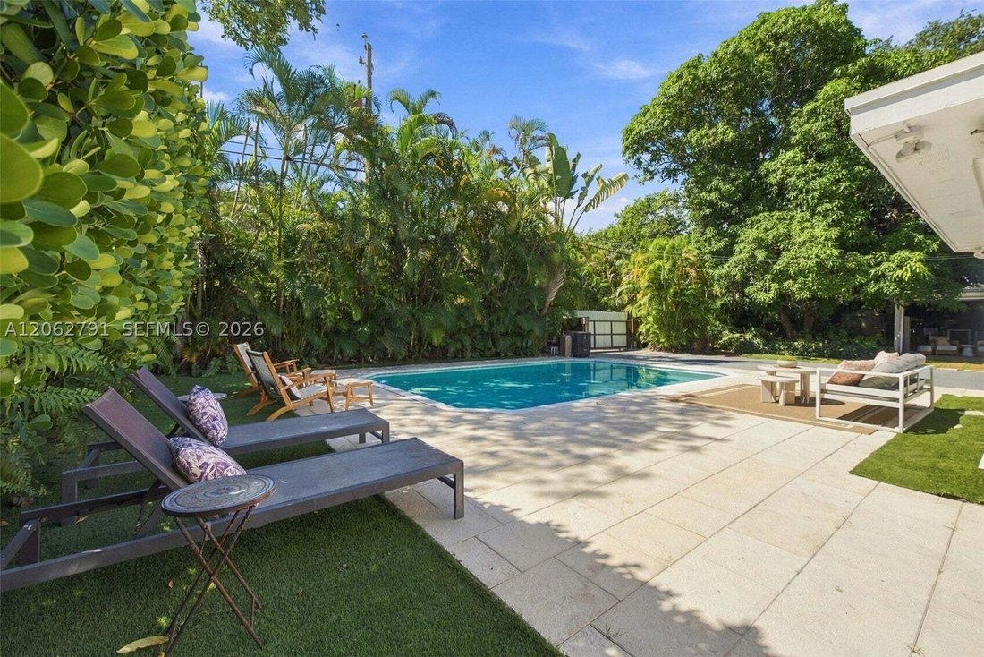 House in Miami, Florida, United States 3 - 18562014