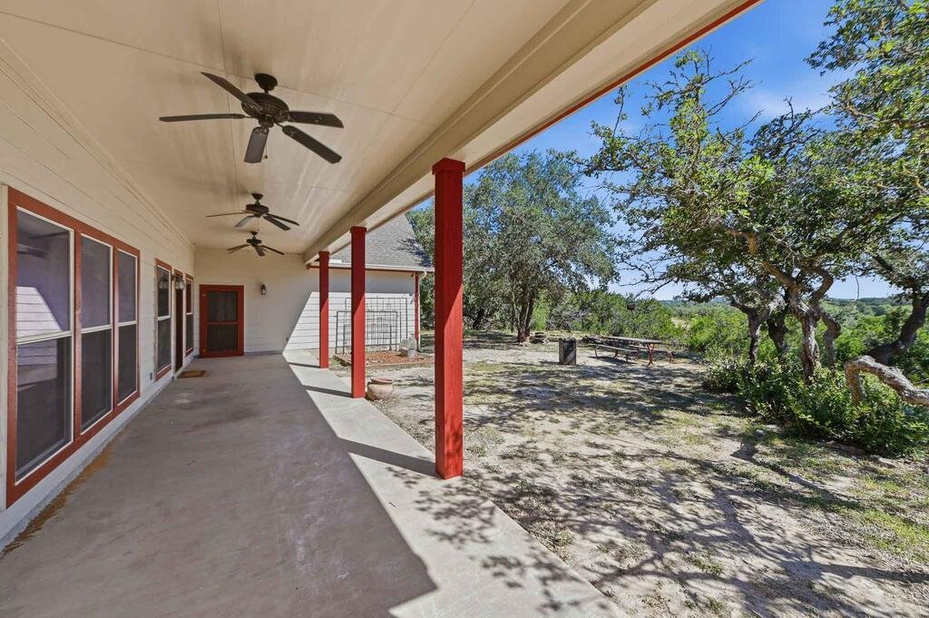 House in Bandera, Texas, United States 4 - 18925715