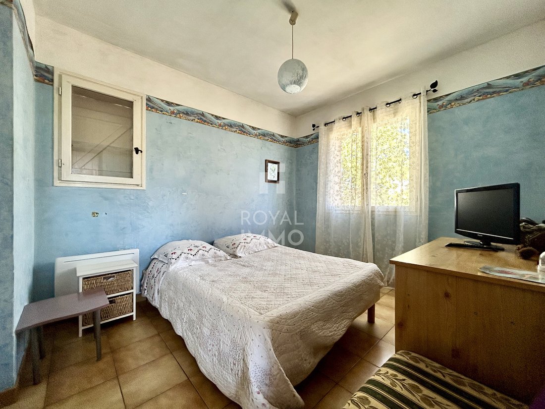 House in La Crau, Provence-Alpes-Côte d'Azur, France 5 - 18927466
