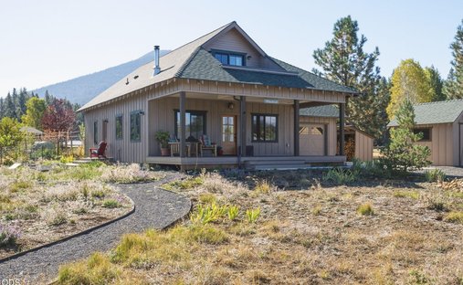 House in Camp Sherman, Oregon, United States 1